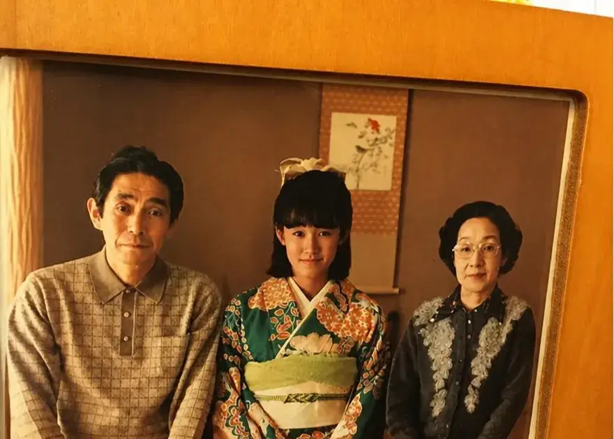 O.E様が子どものころのご家族の写真